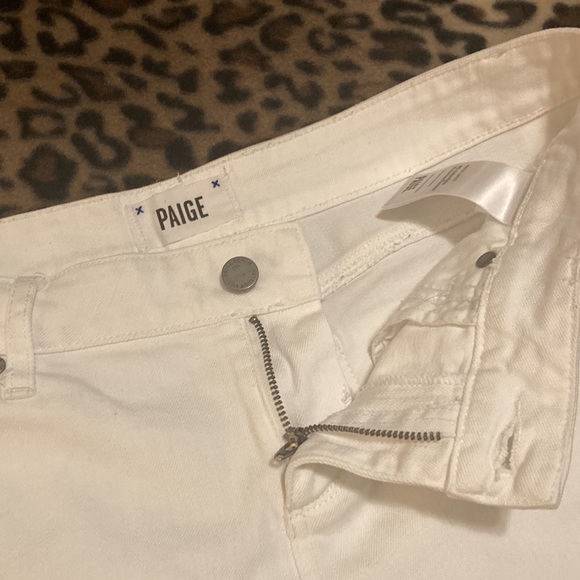 2 for $40 PAIGE Shorts Women’s Size 28 Paige Cuffed Hem Shorts White Jean Shorts - Picture 3 of 14